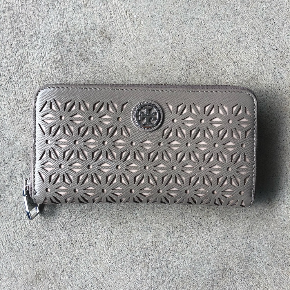 Tory Burch Perforated Laser Cut Robinson Wallet